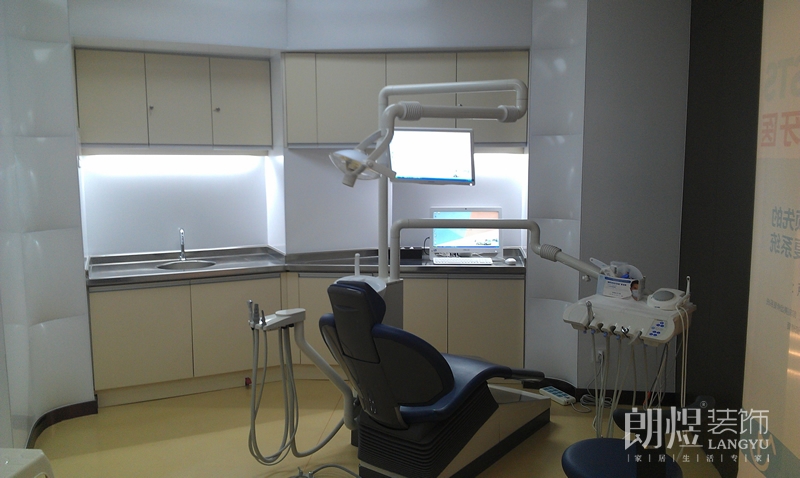 美格爾齒科醫(yī)院裝修設(shè)計效果圖