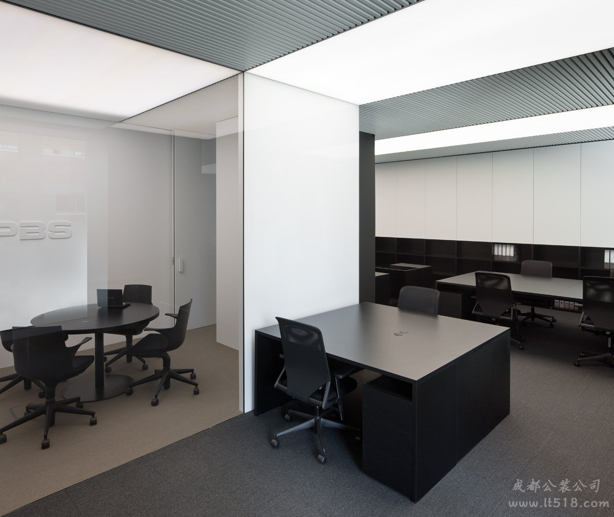 成都辦公室裝修哪家好？辦公室裝修應(yīng)該注意什么？