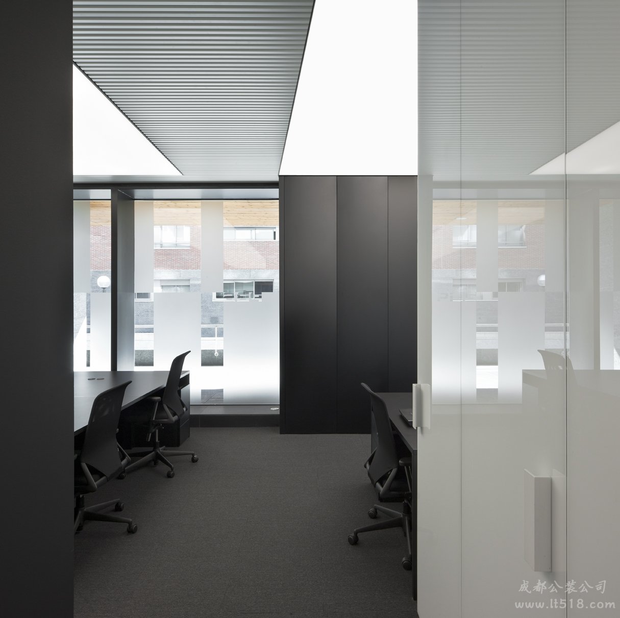 成都辦公室裝修哪家好？辦公室裝修應(yīng)該注意什么？